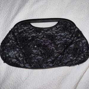 Vintage Clutch The Limited Black‎ Lace & Sequins KISS Lock Close B8